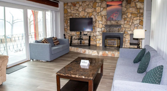 Номер Standard с 2 комнатами с видом на озеро Spanish Villa Resort