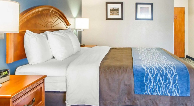 Номер Standard Comfort Inn & Suites Pauls Valley - City Lake