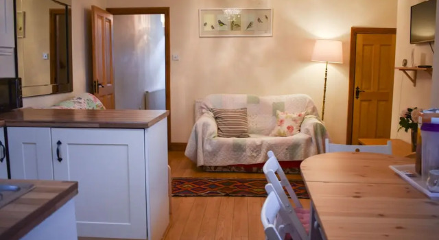 Central 3 Bedroom Townhouse Near O'Connell Street, Забронировать Отель Отели Дублина с парковкой, рядом с Dublin District Coroner's Court, Парковка