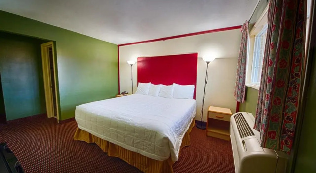 Номер Standard Budget Inn