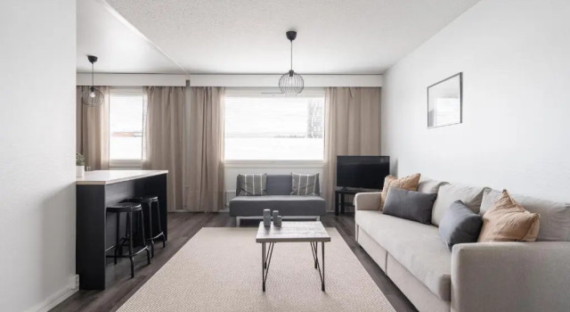 2ndhomes Tampere "Otavala" Apartment - Just Renovated - Hosts 8, Забронировать Апартаменты/квартира Тампере Западная Финляндия, рядом с Finnish Hockey Hall of Fame