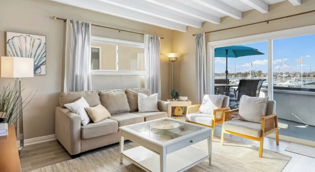 The Edgewater Condos by AvantStay, Забронировать Апартаменты/квартира Ньюпорт-Бич Beach Cities Orange County, рядом с Upper Newport Bay Regional Park
