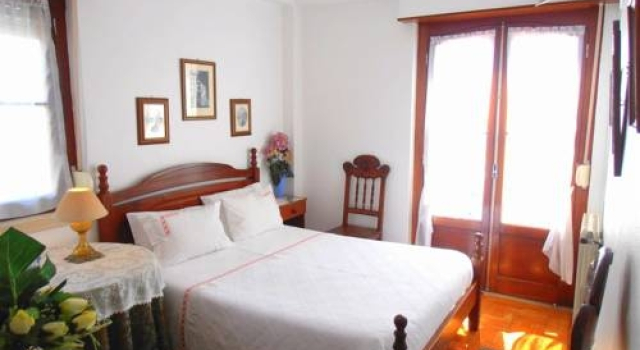 Solar dos Carvalhos - Apartamentos Turisticos, Rezervovat Hotel Hotely v Oeste s parkováním, Parkování
