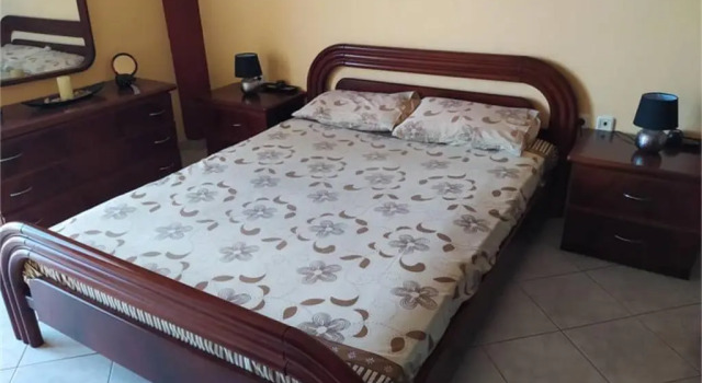 Vens apartment 90m2 at Eantio bay., Rezerwuj Apartament Hotele w Saronic Islands z parkingiem, Parking