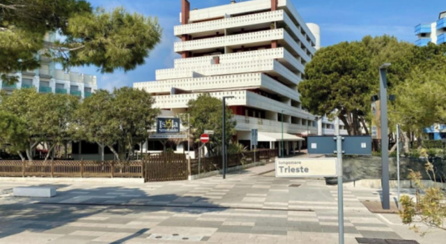 Апартаменты Well-equipped Apartment on the Seafront of Lignano