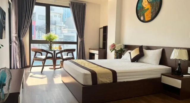 Au79 Hotel & Apartment