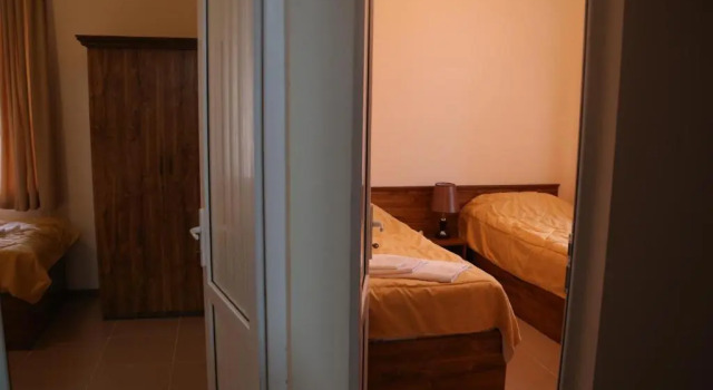 Коттедж Lucytour Hotel
