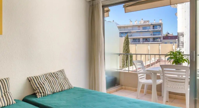 Appartement Saint-Raphaël, 1 pièce, 3 personnes - FR-1-466A-37, Reservar Apartamento Saint-Raphael Mimosa Road
