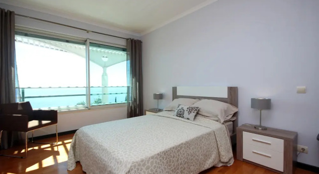 Oceanside Terrace Apartment by Holiday Rental Management