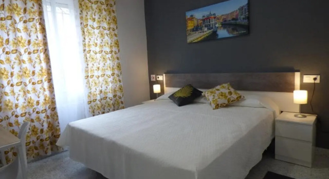 Pensión Camino del Norte, Book Hotel  