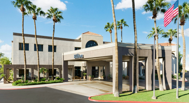 Hilton Phoenix Airport