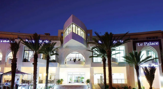 Palm Djerba Suites, Book Hotel Hoteller i Merzaia med parkering, Parkering