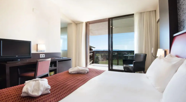 Номер Comfort Hotel Mas Solà