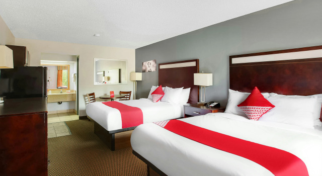 OYO Hotel Texarkana Trinity AR Hwy I-30, Prenota Hotel Hotel economici a Ozark