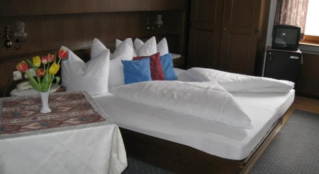Hotel Bellevue, Rezervovat Hotel Hotely v Tyrolsko se snídaní, Snídaně