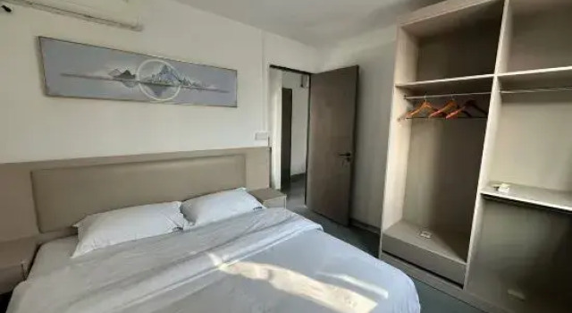 Люкс Deluxe Zhoujing Apartment (Huangpu Military Academy Branch)