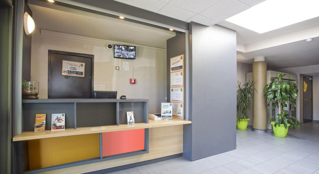 B&B HOTEL Lille Roubaix Campus Gare