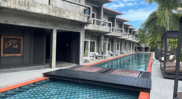 Номер Deluxe с балконом See Through Resort Haad Yao