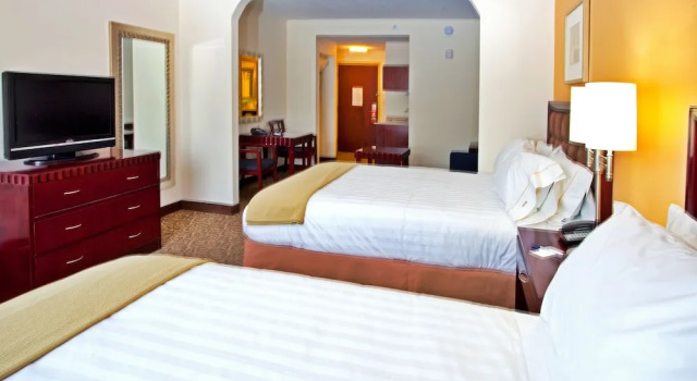 Двухместный номер Standard Holiday Inn Express Hotel & Suites Brooksville-I-75 by IHG