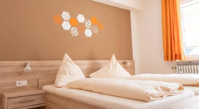 Landgasthof Zum Wolfsberg, Varaa Hotelli Hotellit Baijeri pysäköinnillä, Pysäköinti