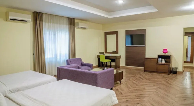 Номер Standard с балконом Hotel Alia Cikini