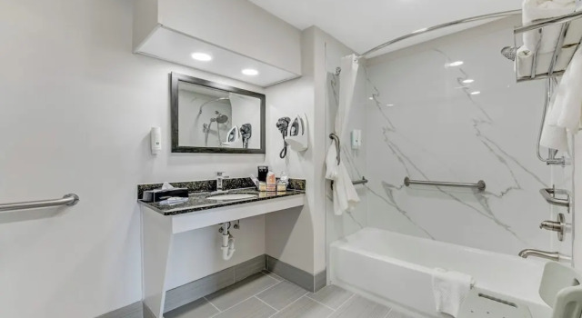 Четырёхместный номер Standard Quality Inn Laurinburg