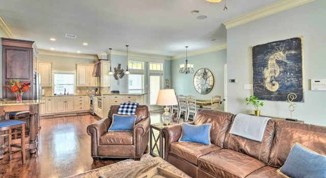 Corpus Christi Home w/ Golf Cart: Walk to Beach!, Book Hotel Padre Island Mustang Island