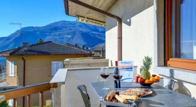 Tignale - Appartement LUPINO 105 - Ferienwohnung am Gardasee mieten, Забронировать Апартаменты/квартира Тиньяле озеро Гарда
