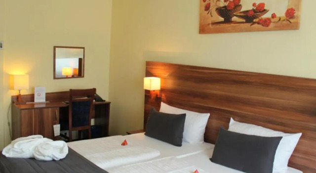 Двухместный номер Comfort Savoy Hotel