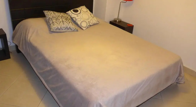 Patrice's Fully Furnished Apartment Medellin