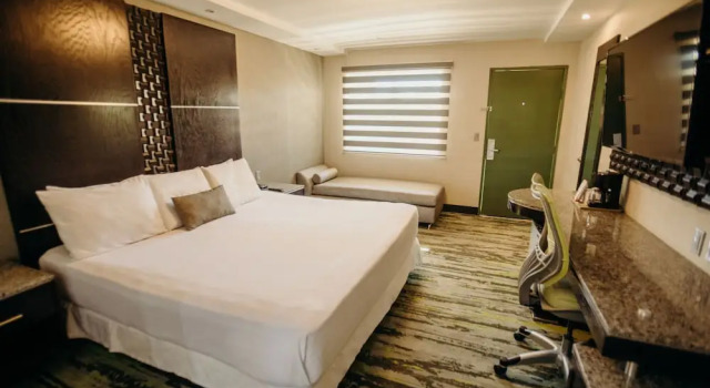 Номер Superior Hotel Calafia