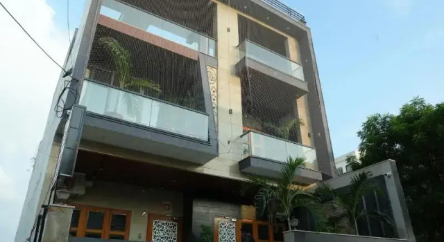 Amritam Palace A Luxury AC Home Stay
