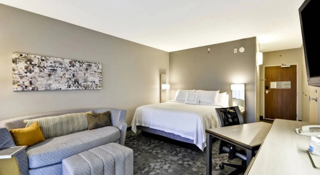 Двухместный номер Standard с балконом и oceanfront Courtyard by Marriott Dalton