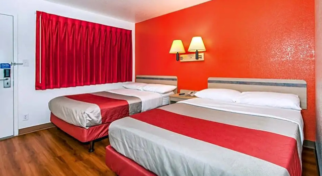 Номер Deluxe Motel 6-Vacaville, CA