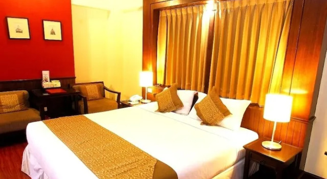 Номер Deluxe с балконом Chiangmai Gate Hotel
