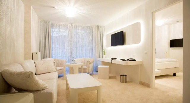 Люкс Superior Digital Hotel Kronjuwel by BRIGHT Waldkirch - Self Check-In I NIRO