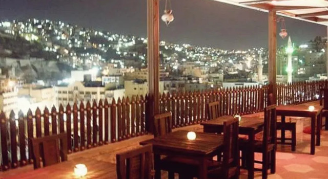 Номер Standard Arab Tower Hotel