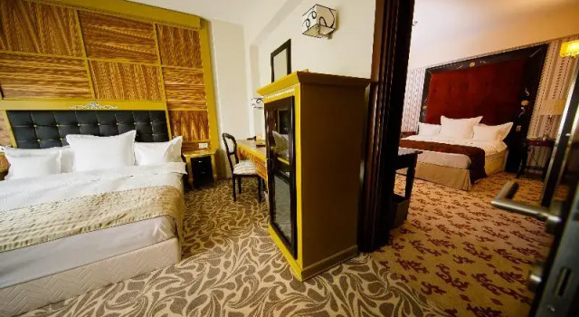 Executive Dvoulůžkový s manželskou postelí pokoj s balkonem Pleiada Boutique Hotel