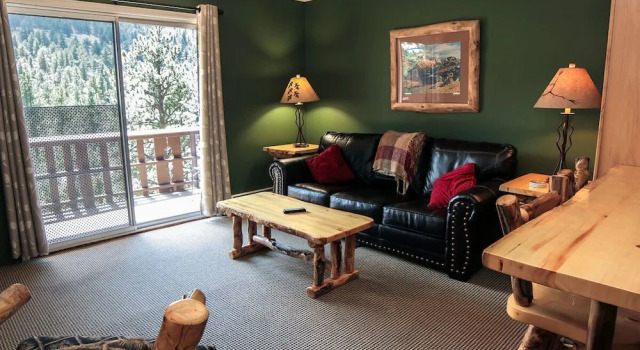 Fawn Valley Inn: 280, Забронировать Отель Отели Эстес-Парк с парковкой, Парковка