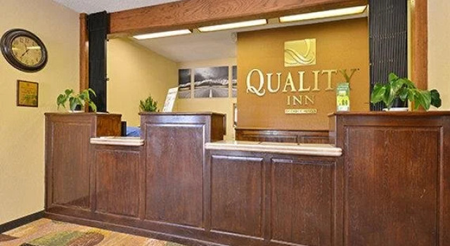 Best Western Oak Ridge Lodge, Забронировать Отель Пагоса-Спрингс Колорадо, рядом с Исторический музей San Juan (Пагоса-Спрингс)