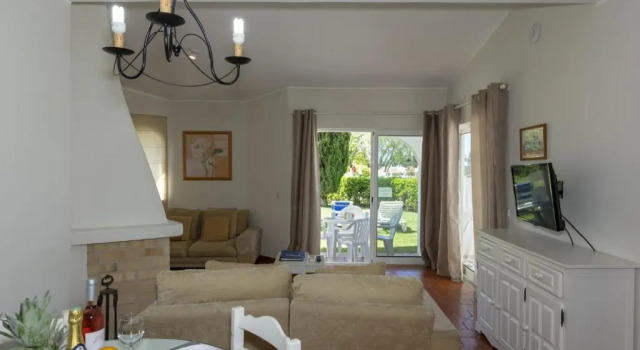 Вилла с 2 комнатами с видом на сад Rocha Brava Village Resort