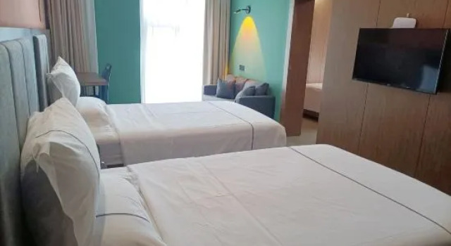 Трёхместный люкс Chongqing South Garden Hotel