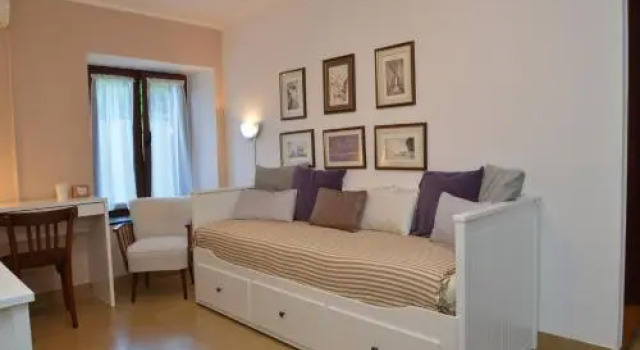 Jelena 1, Prenota Hotel Hotel a Isole Quarnerine con parcheggio, Parcheggio