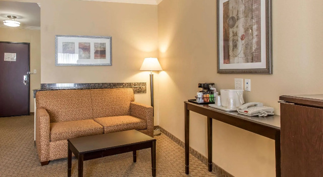 Номер Standard c 1 комнатой Comfort Suites Lawton Near Fort Sill