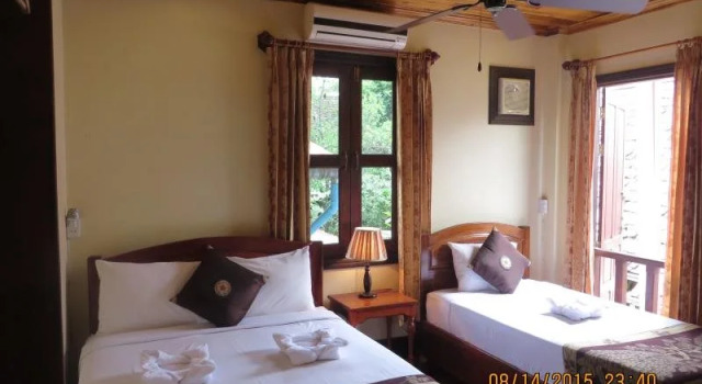 Lan Kham Riverside Hotel
