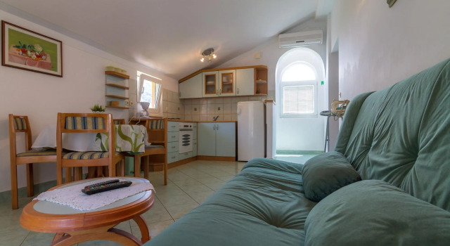 Anđeo - 80 m From Beach - A4, Prenota Hotel Arbe 