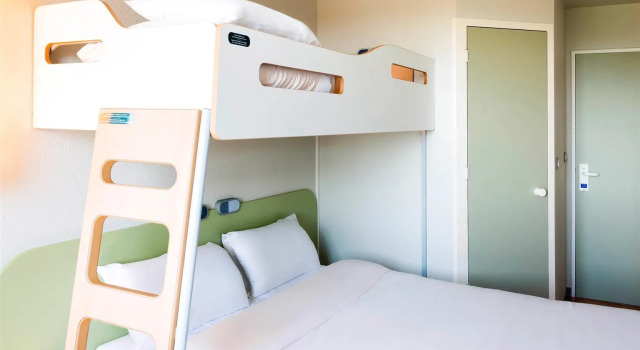Номер Standard ibis budget Granville