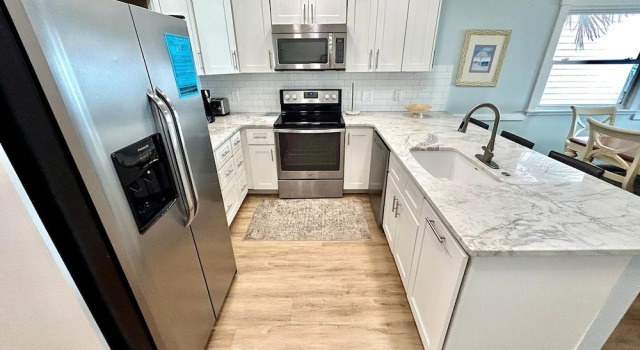 Boston Commons 102 3 Bedroom Condo by RedAwning, Забронировать Апартаменты/квартира Отели Южной Каролины с бассейном, Бассейн