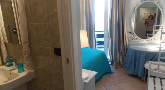 Двухместный номер Standard с балконом B&B Le Camelie del Bosco