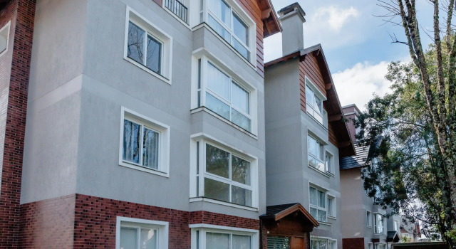 Apartamento charmoso e iluminado em bairro nobre de Gramado